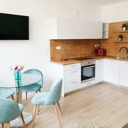 Apartment Stela